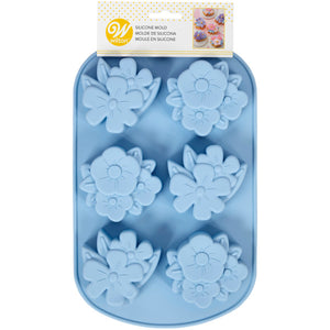 Wilton Floral Party Silicone Mold, 6-Cavity