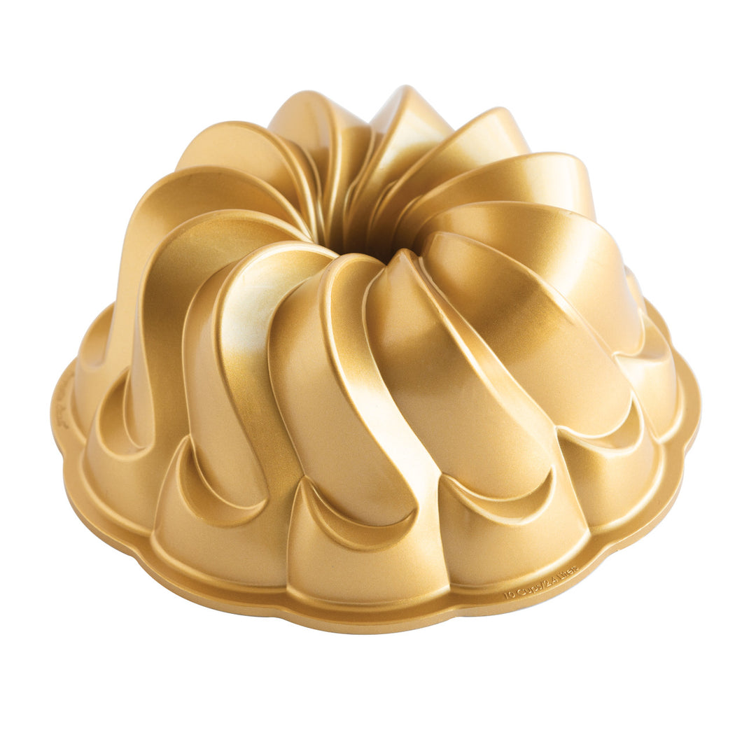 Pirouette Bundt® Pan