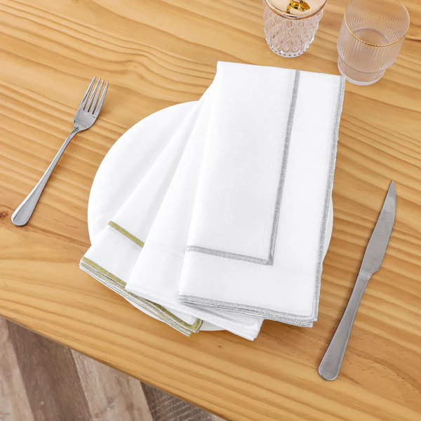 NAP-LN SILVER NAPKIN 20X20: SILVER