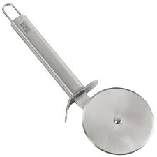 Essential Pizza Cutter