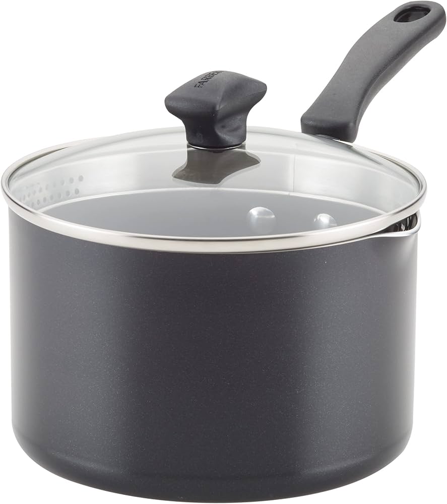 22317 3 QT. COVERED STRAINING SAUCEPAN