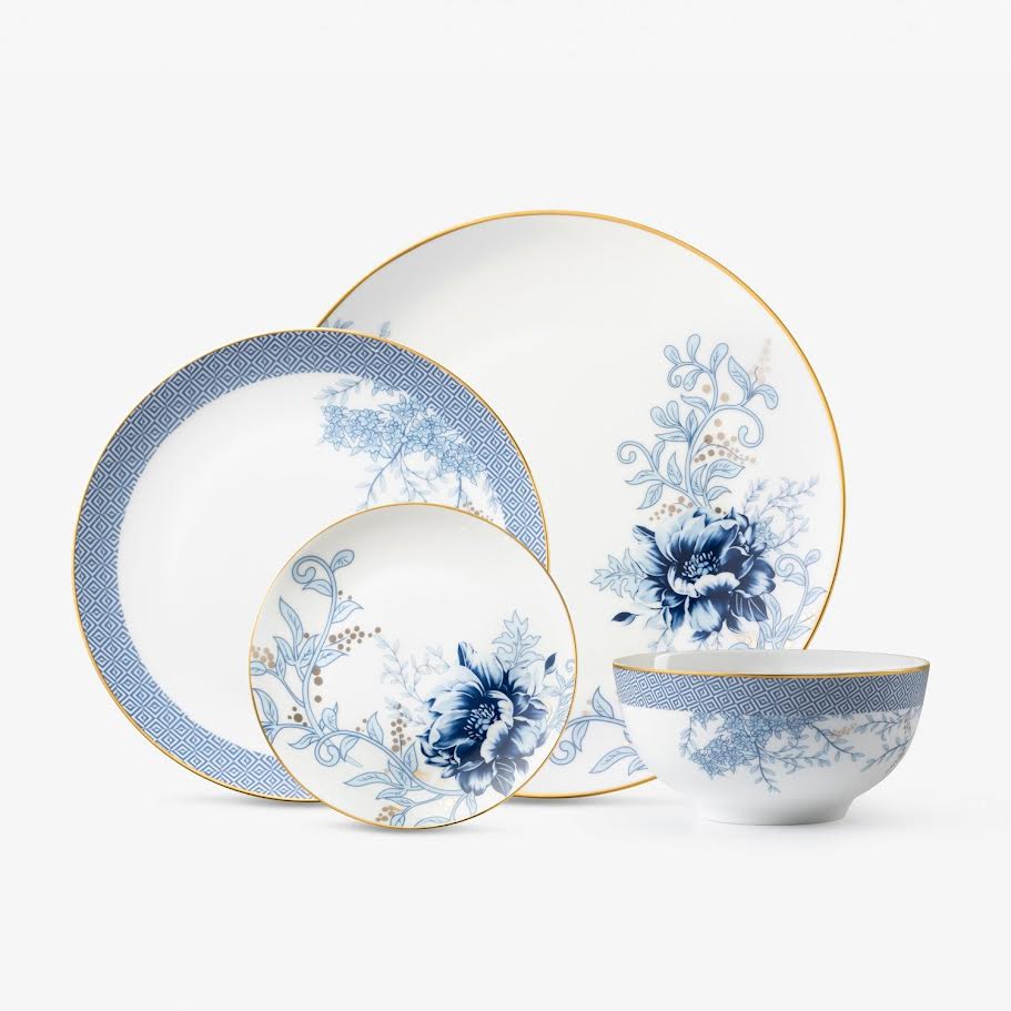 Cypress Dinnerware Service For 4