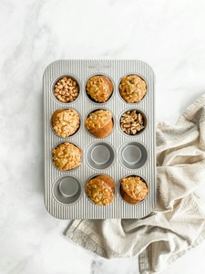 1200MF-6 / / USA 12 Cup Muffin Pan