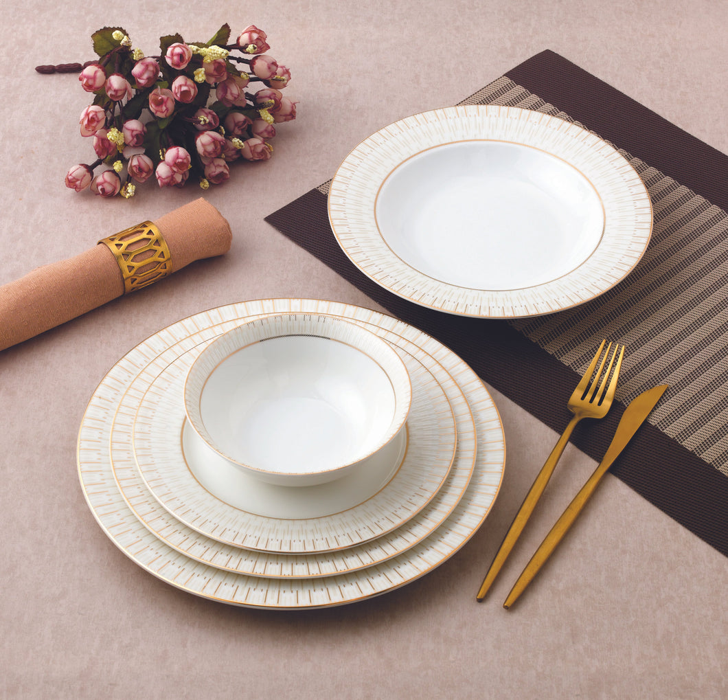 Lauren Dinnerware Service For 4