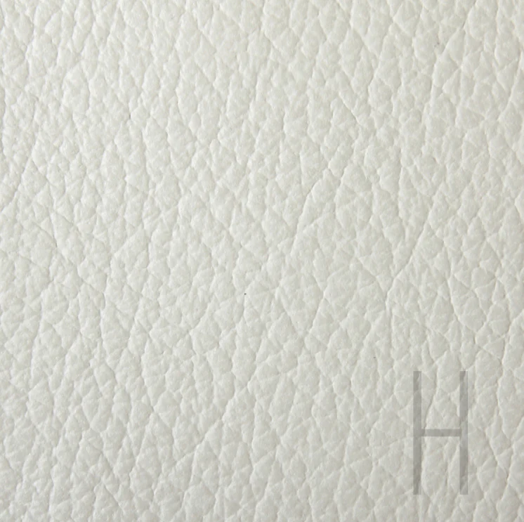 MONOGRAM LEATHER WHITE CHARGER - H