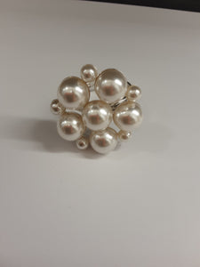 11 pearls Napkin Ring