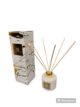 Load image into Gallery viewer, TAJ Designs White Marble Diffuser White Tea Bliss
